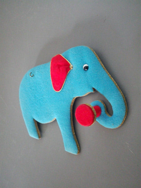 perchero pared cuelga llaves elefante madera tela 22x31x5 1u